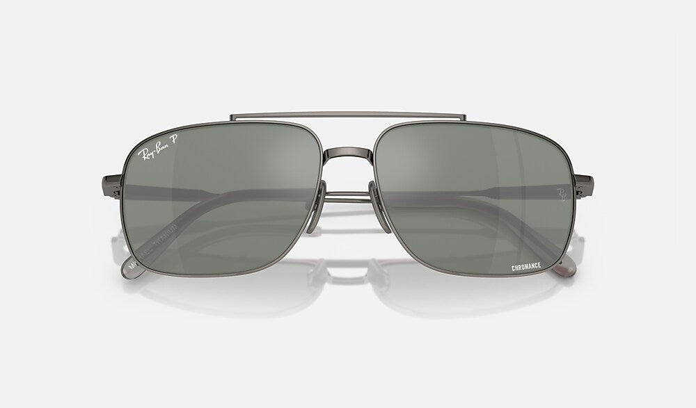 Ray-Ban RB8096 165/GK - detalle