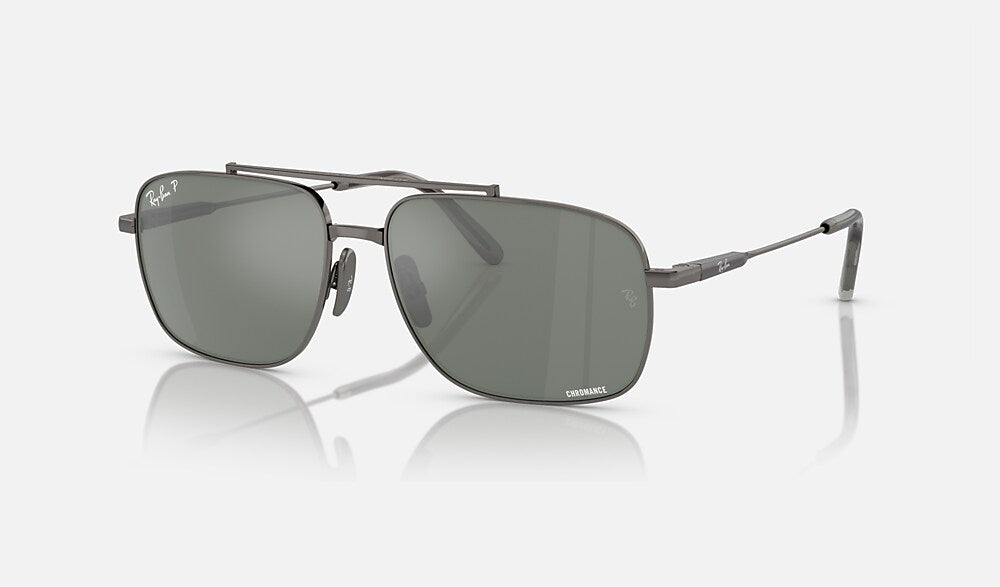 Ray-Ban RB8096 165/GK - vista tres cuartos