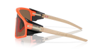 oo940411_2-1.png