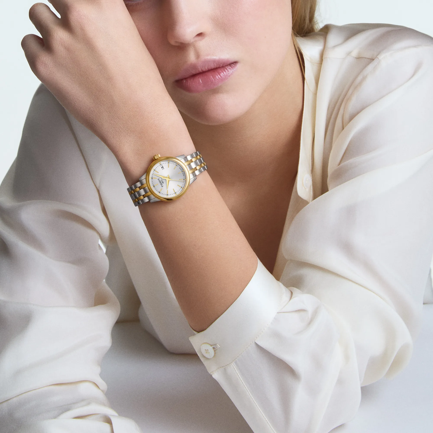 Reloj Tissot Classic Dream 28mm T129.210.22.031.00