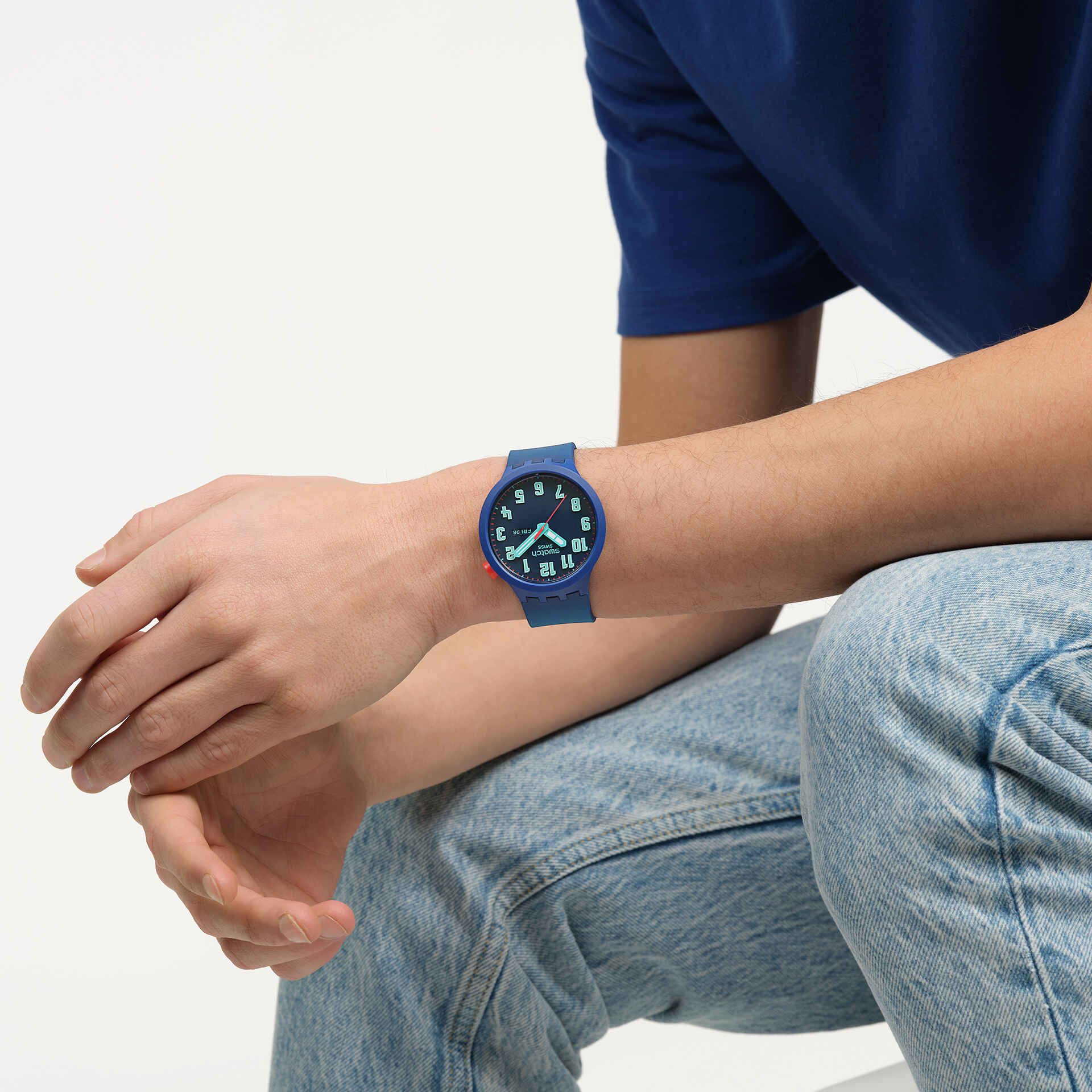 Reloj Swatch  Essentially Bold SB01N700