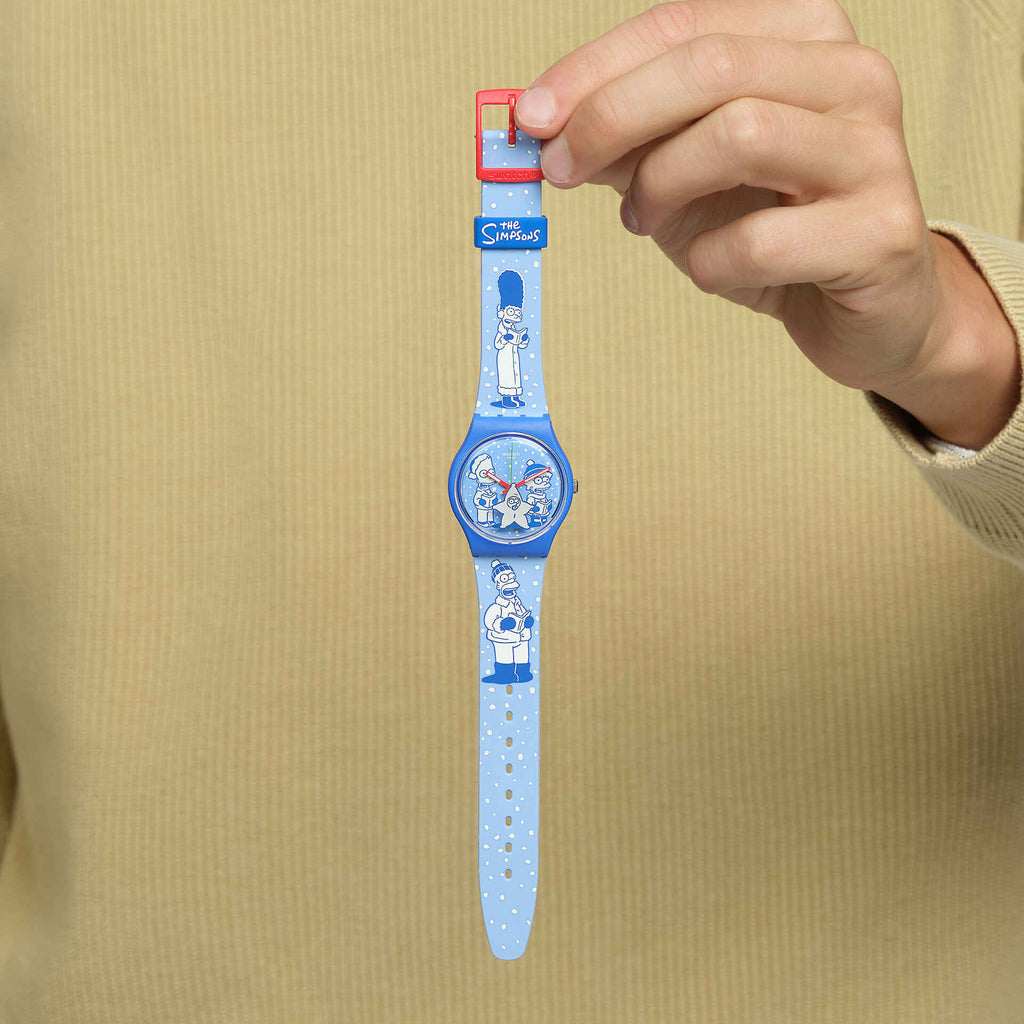 Swatch SO28Z126 en la muñeca