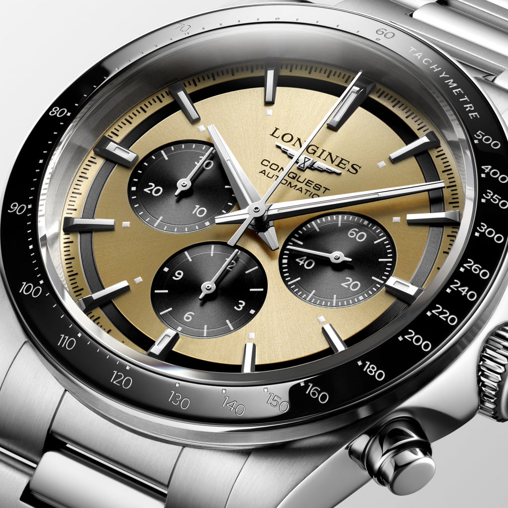 Reloj Longines Conquest Chronograph Automático Dial Champagne L3.835.4.32.6