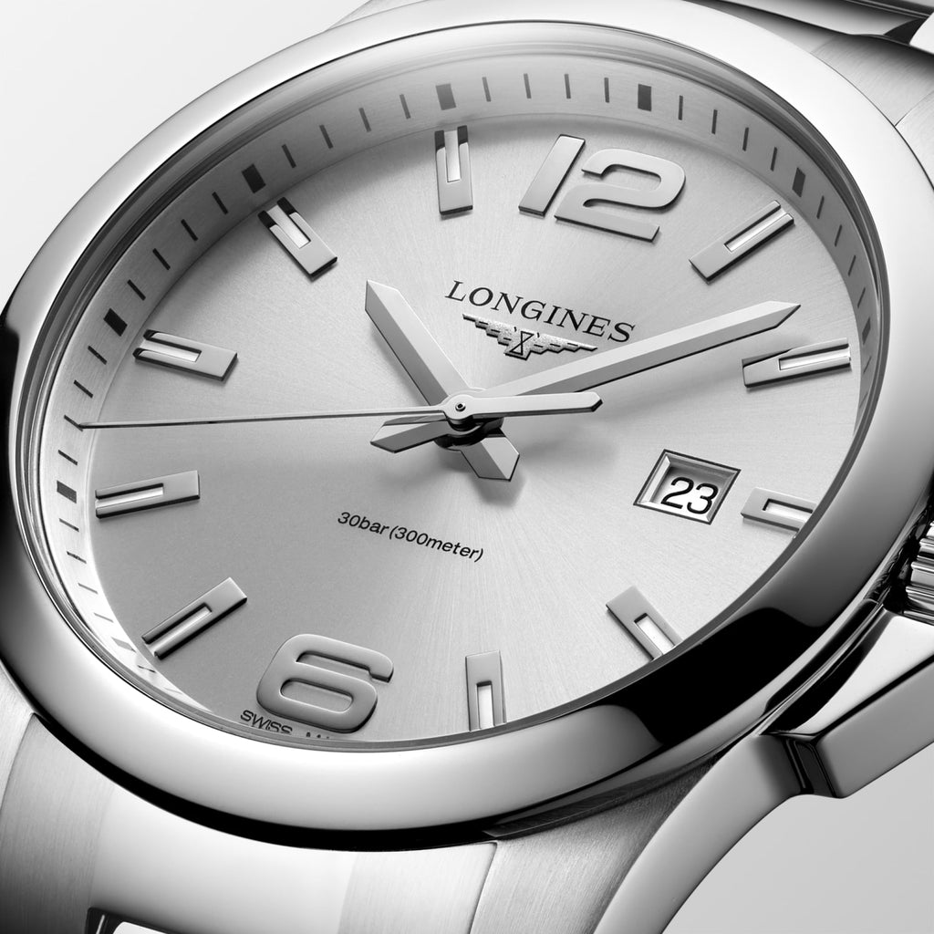 Reloj Longines Conquest Cuarzo 43mm Dial Plateado L3.760.4.76.6