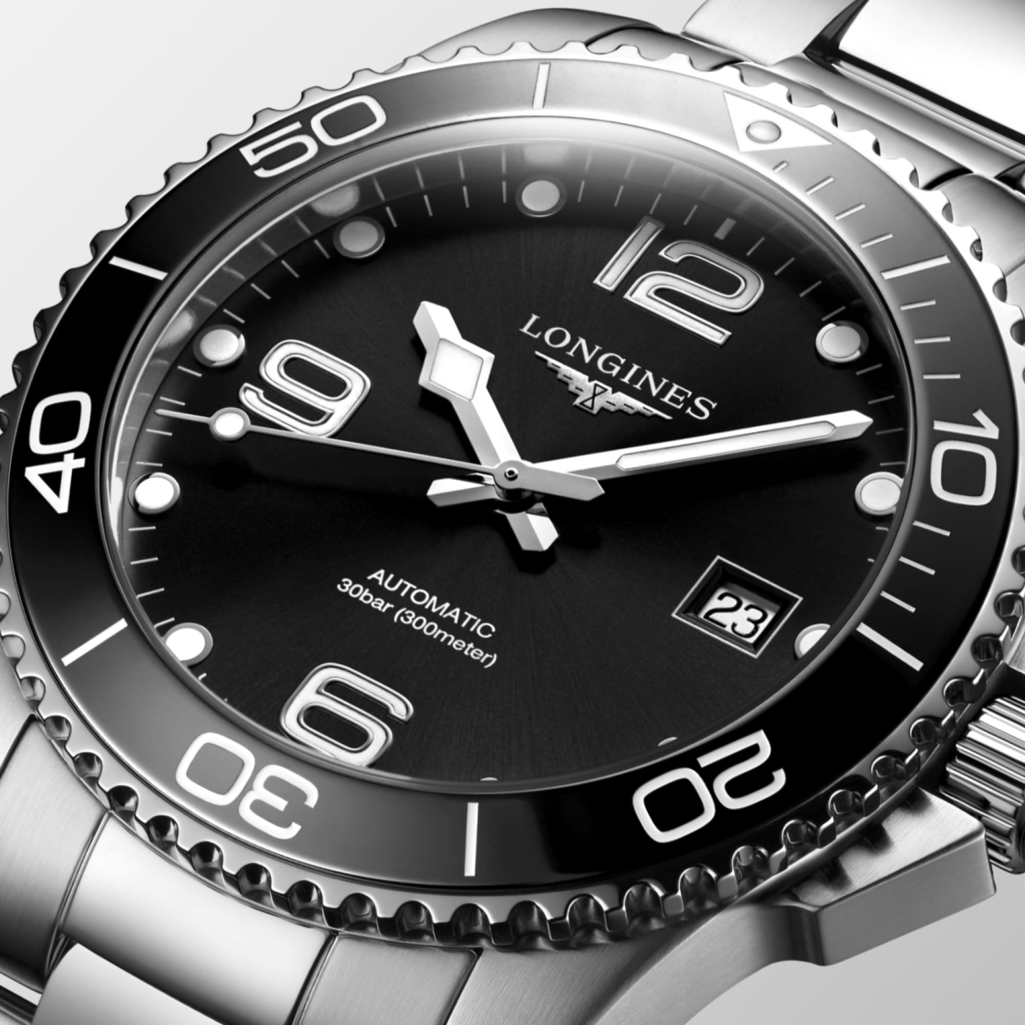 Reloj Longines HydroConquest Automático Bisel Cerámico Dial Negro L3.781.4.56.6
