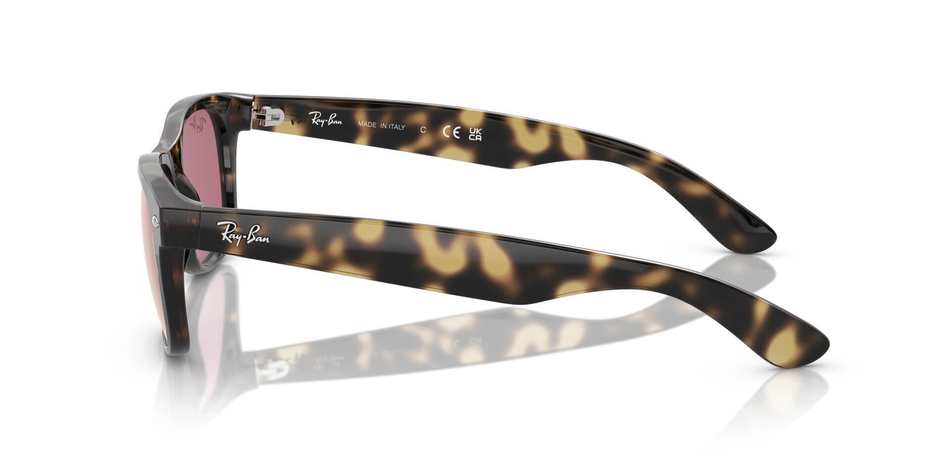 Ray-Ban New Wayfarer RB2132 902/UO lateral